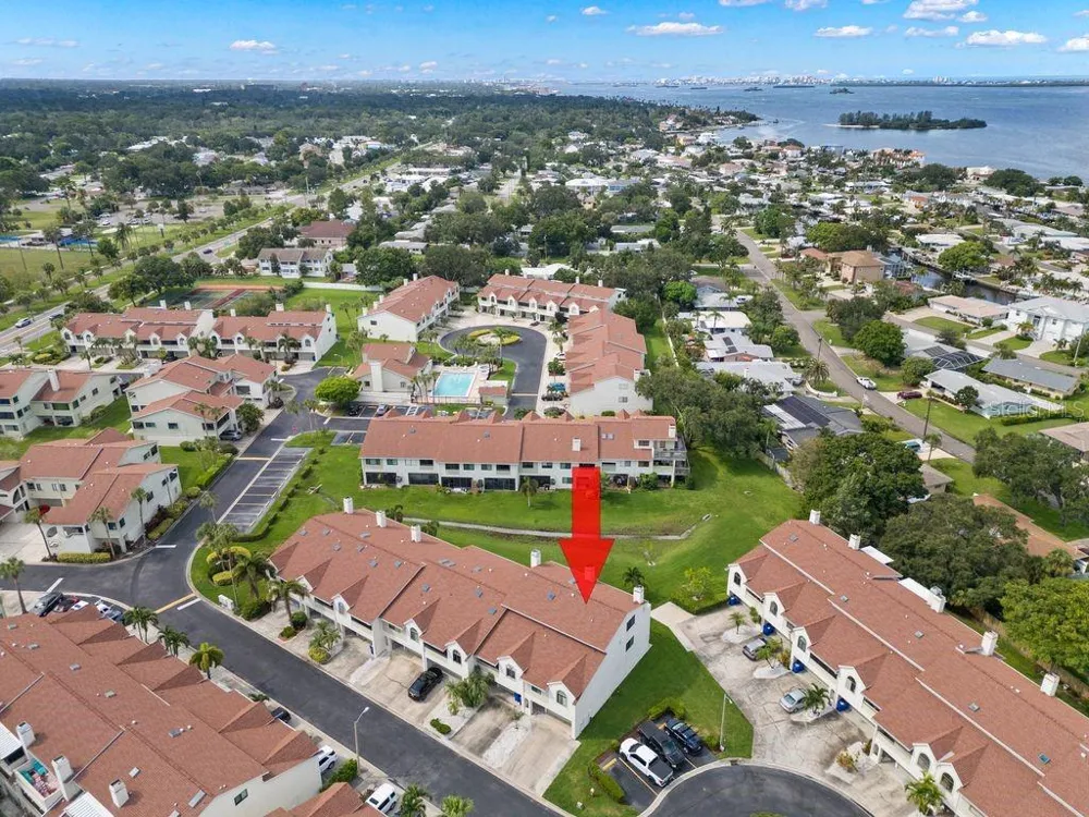 2376 HANOVER DRIVE Dunedin, FL 34698