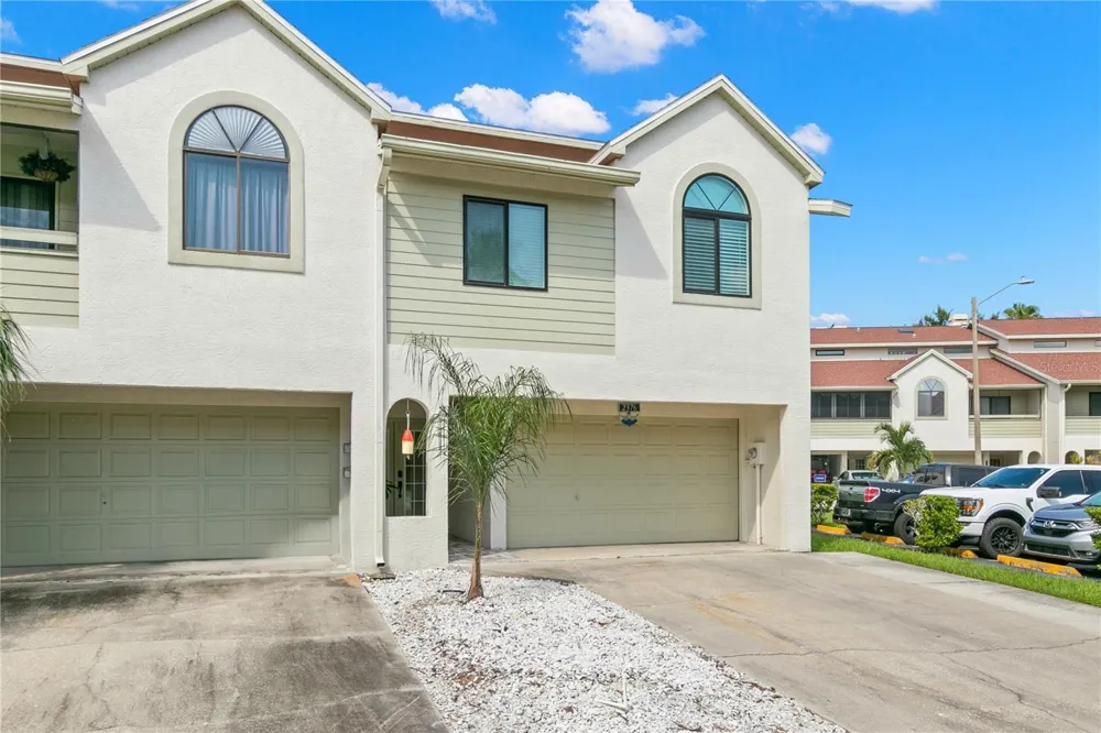 2376 HANOVER DRIVE Dunedin, FL 34698