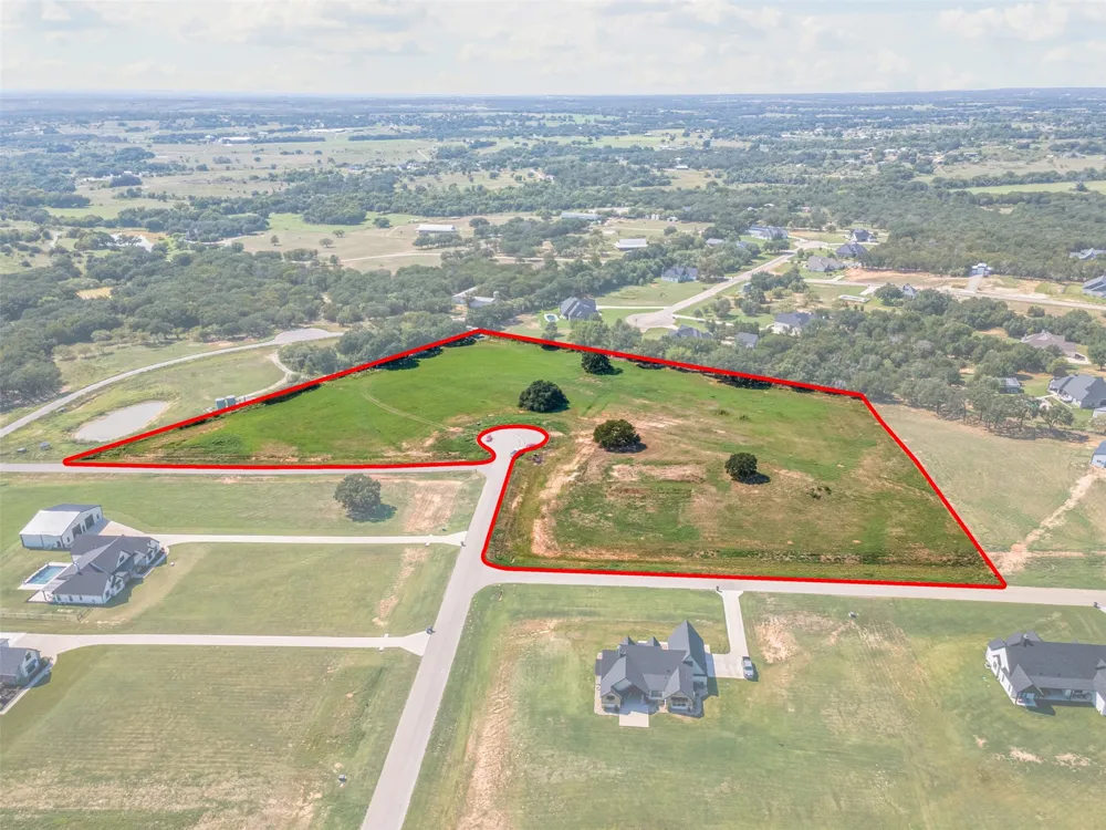4001 Margarets Meadow Weatherford, TX 76087
