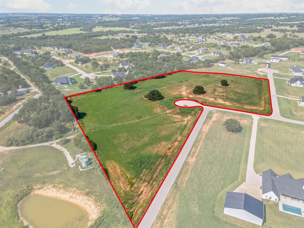 4001 Margarets Meadow Weatherford, TX 76087
