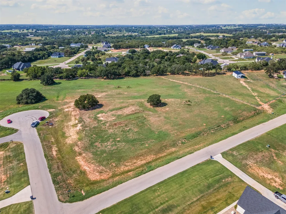 4001 Margarets Meadow Weatherford, TX 76087