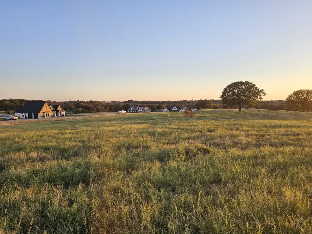 4001 Margarets Meadow Weatherford, TX 76087