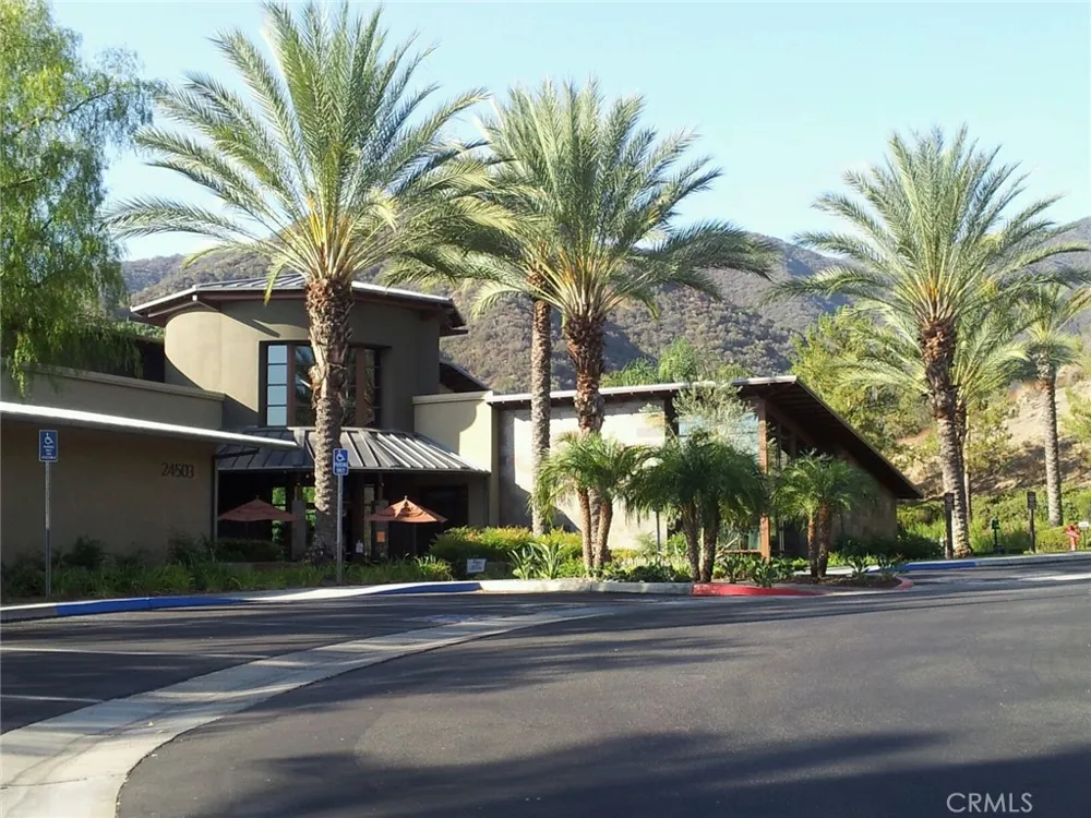 23914 Boulder Oaks Corona, CA 92883