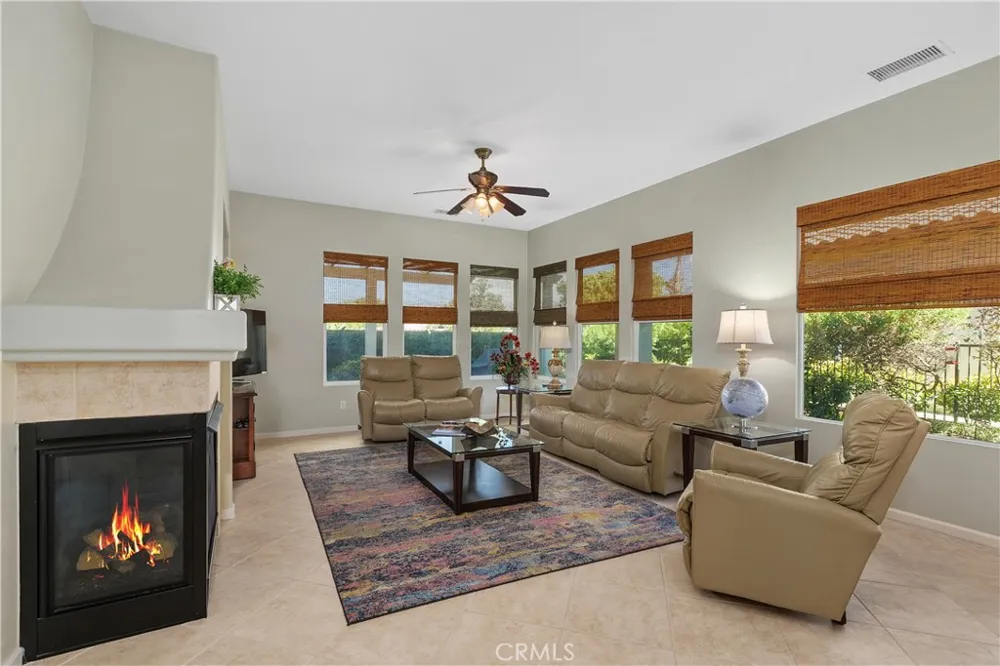 23914 Boulder Oaks Corona, CA 92883