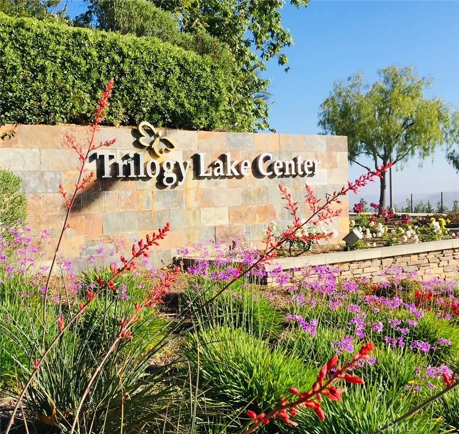 23914 Boulder Oaks Corona, CA 92883