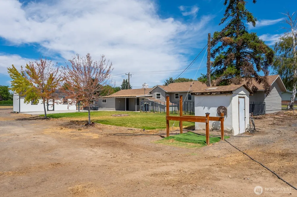 2096 Hamilton Road NE Moses Lake, WA 98837