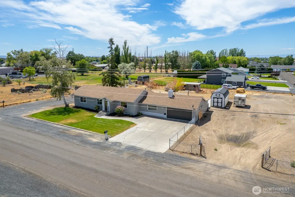 2096 Hamilton Road NE Moses Lake, WA 98837