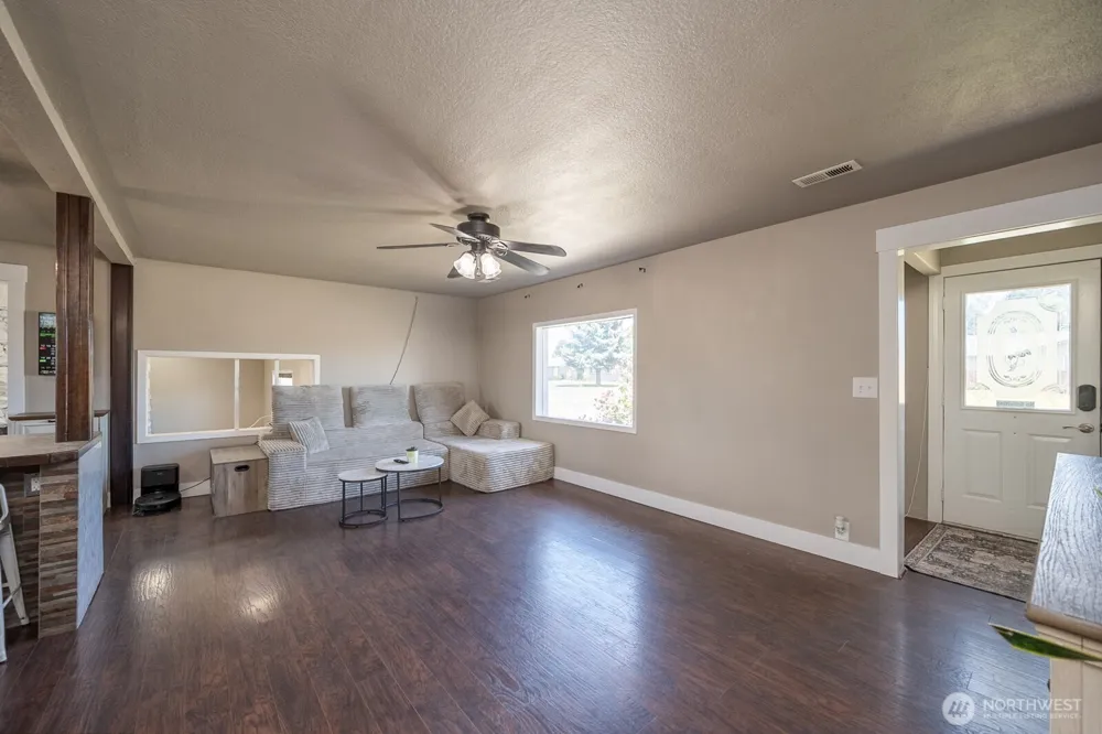 2096 Hamilton Road NE Moses Lake, WA 98837