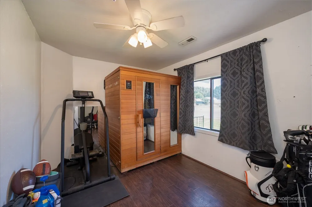 2096 Hamilton Road NE Moses Lake, WA 98837