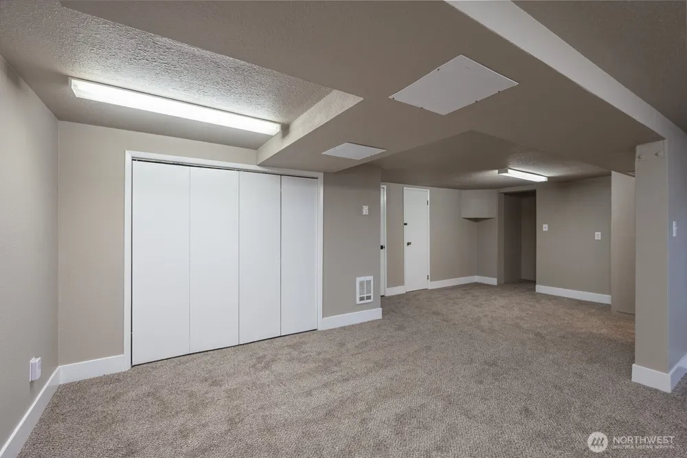 2096 Hamilton Road NE Moses Lake, WA 98837