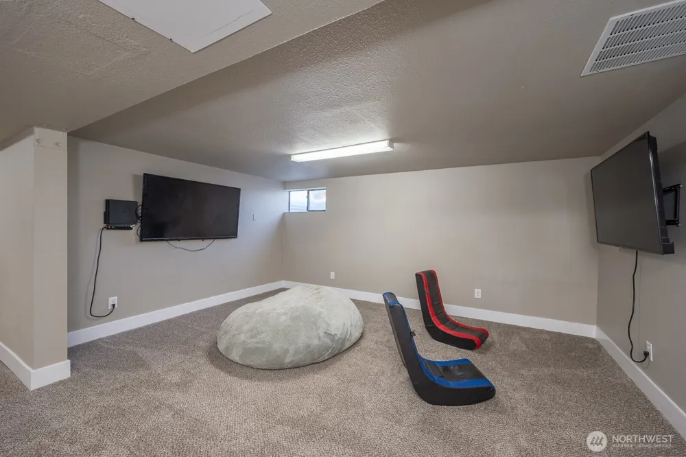 2096 Hamilton Road NE Moses Lake, WA 98837