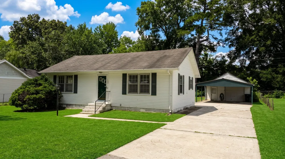 138 Ham St Tullahoma, TN 37388