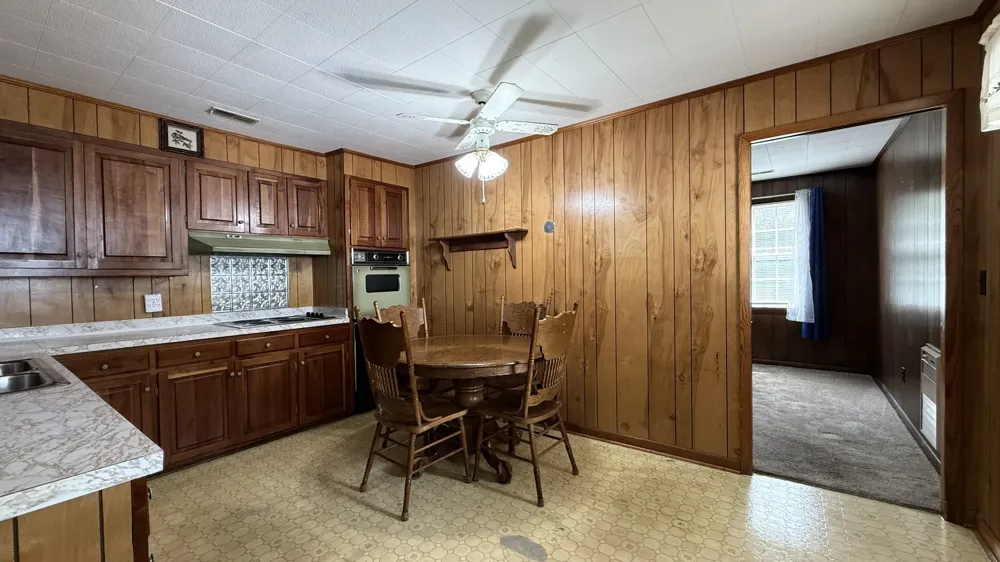 138 Ham St Tullahoma, TN 37388