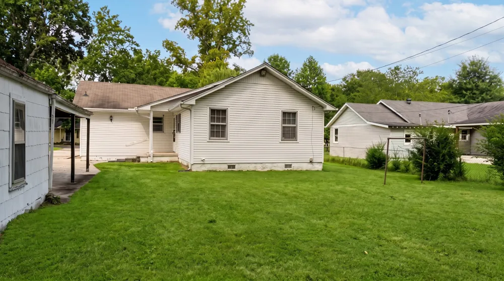 138 Ham St Tullahoma, TN 37388
