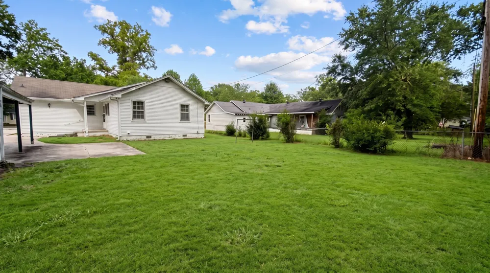 138 Ham St Tullahoma, TN 37388