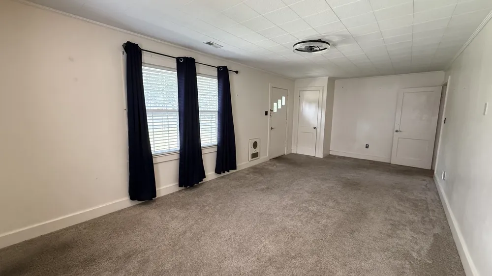 138 Ham St Tullahoma, TN 37388