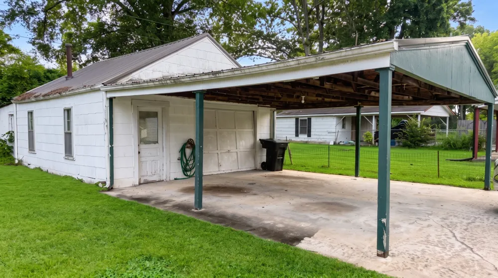 138 Ham St Tullahoma, TN 37388