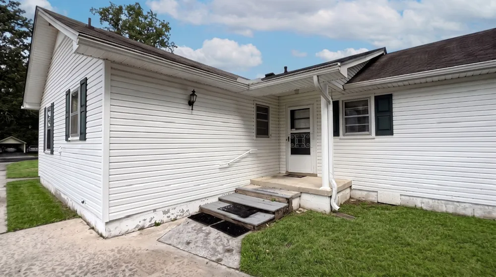 138 Ham St Tullahoma, TN 37388