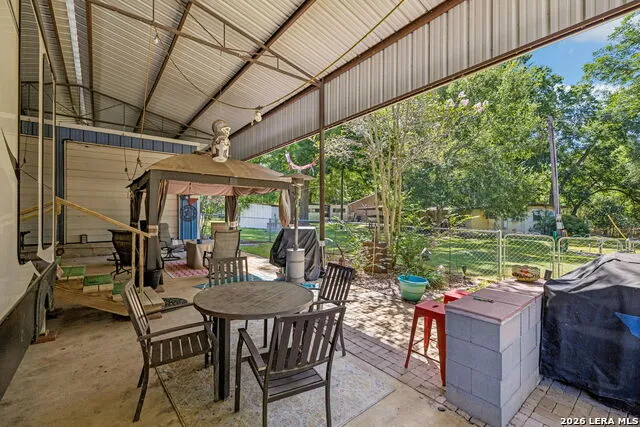 597 CR 90 B Gonzales, TX 78629
