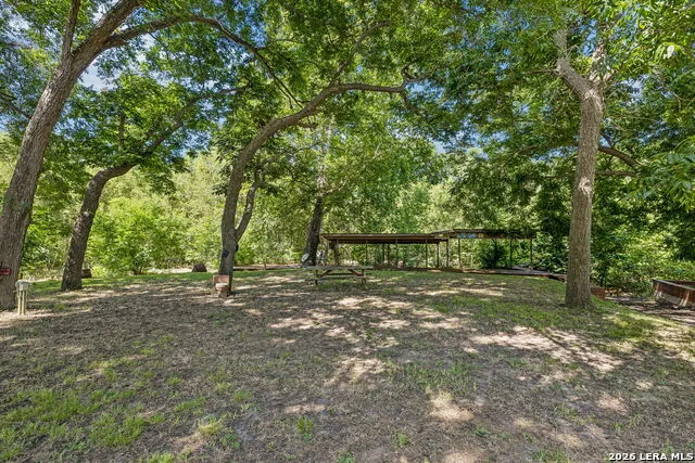 597 CR 90 B Gonzales, TX 78629