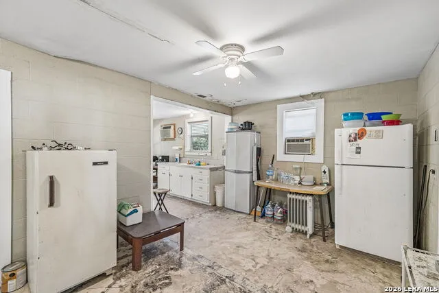 597 CR 90 B Gonzales, TX 78629