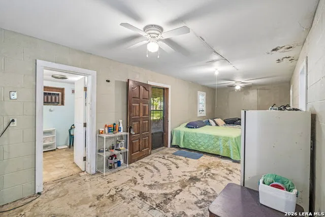 597 CR 90 B Gonzales, TX 78629