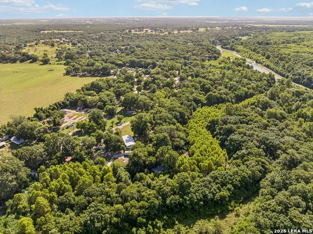 597 CR 90 B Gonzales, TX 78629