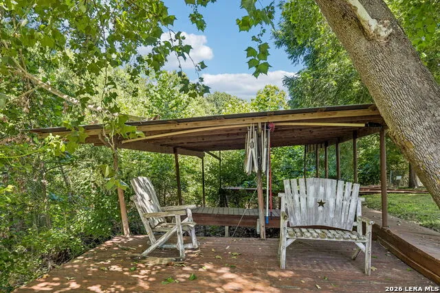 597 CR 90 B Gonzales, TX 78629