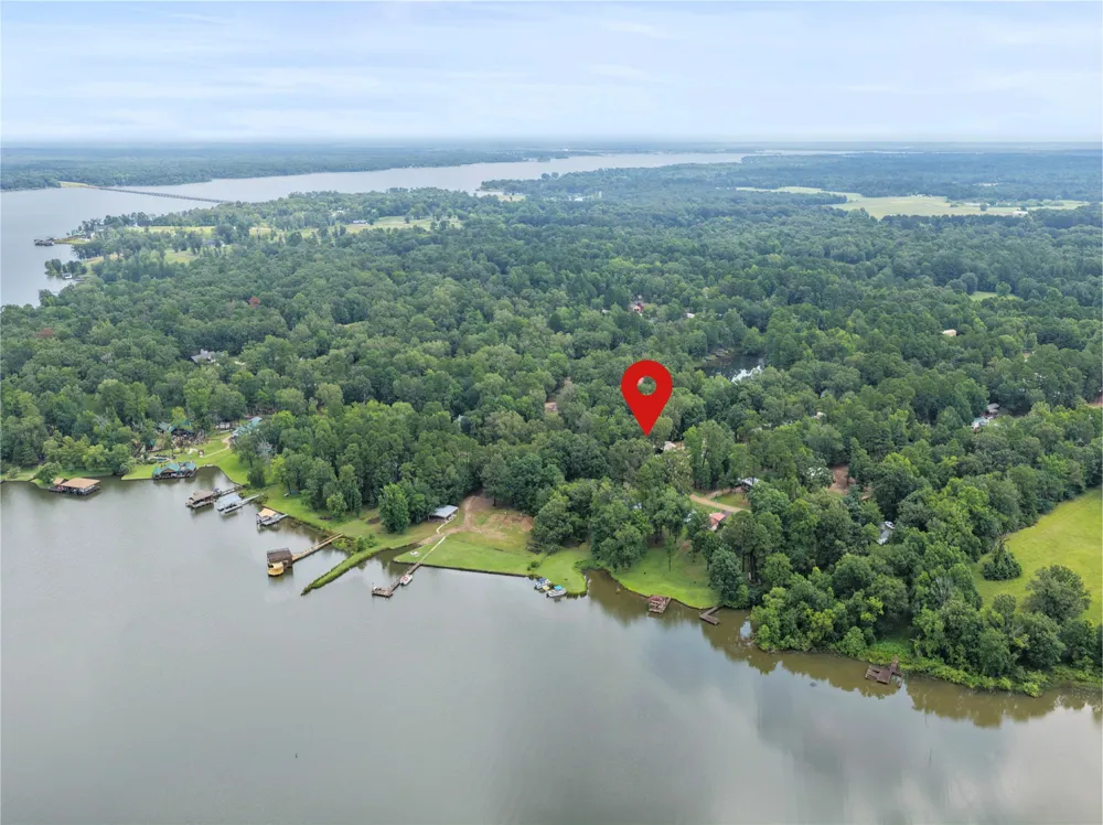 119 Private Road 52614 Pittsburg, TX 75686