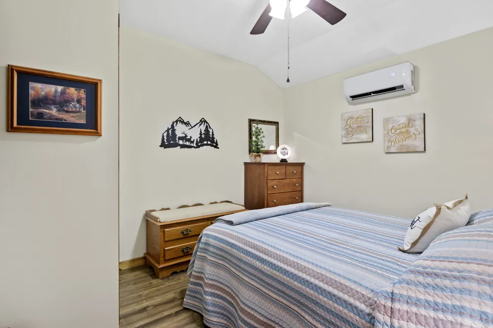 119 Private Road 52614 Pittsburg, TX 75686