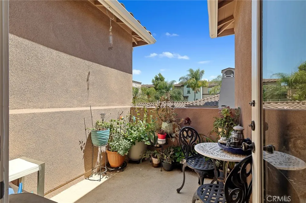 8053 Picasso Stanton, CA 90680