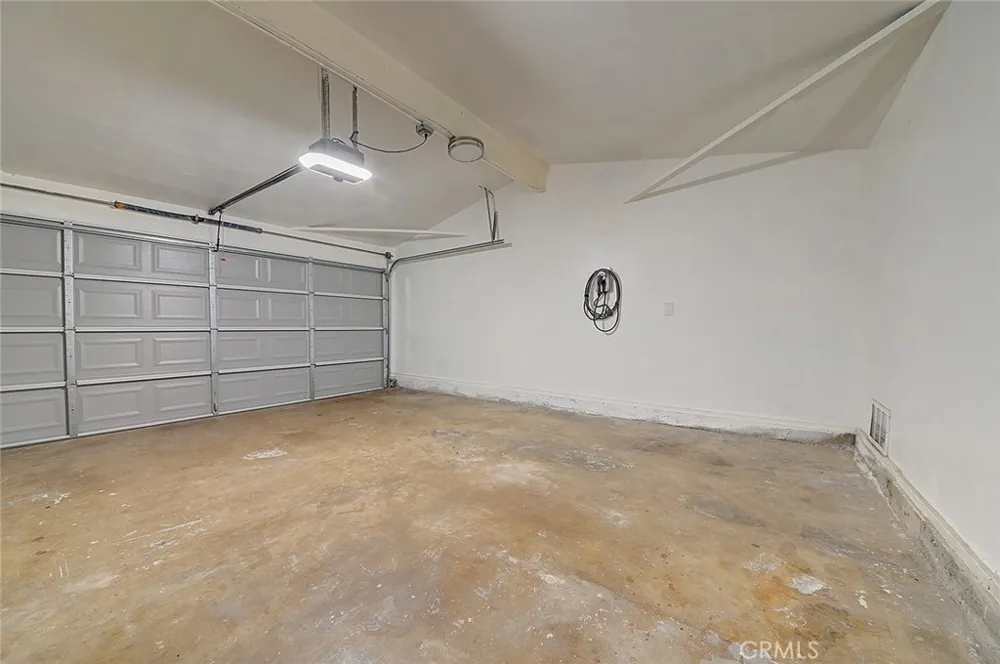 2044 W Spruce Avenue Orange, CA 92868