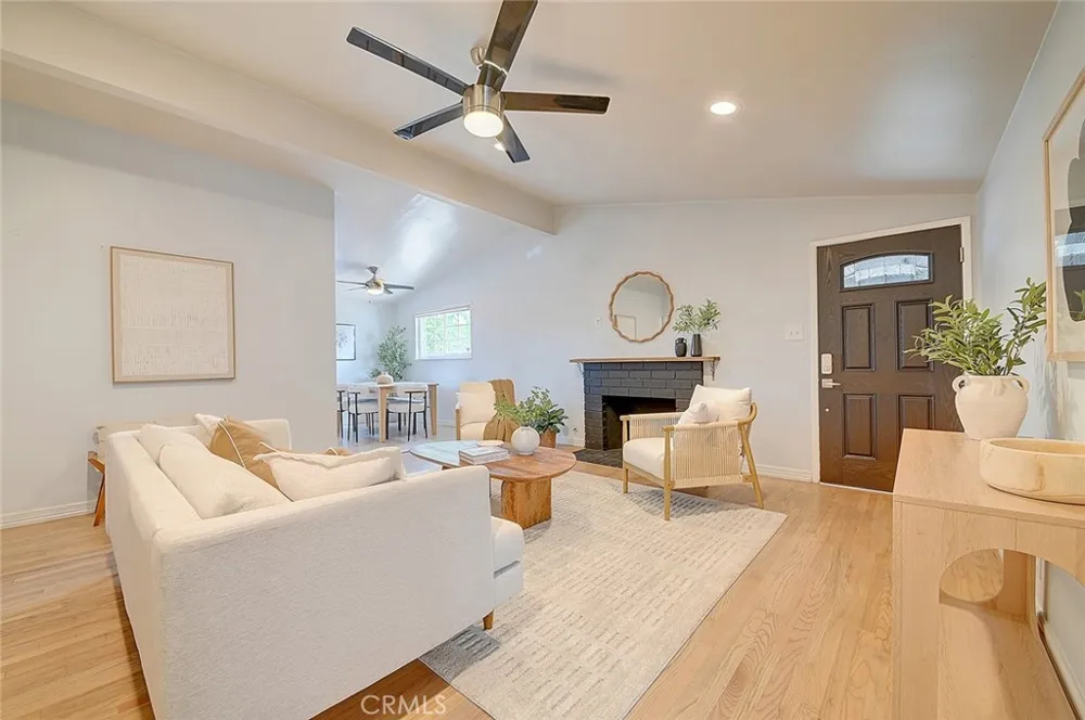 2044 W Spruce Avenue Orange, CA 92868