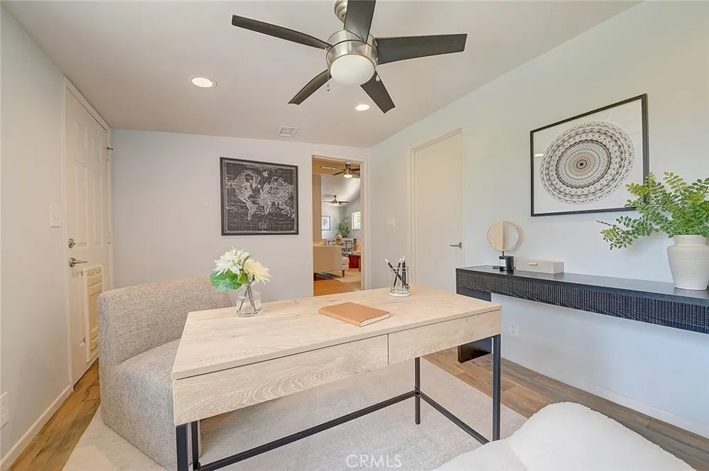 2044 W Spruce Avenue Orange, CA 92868
