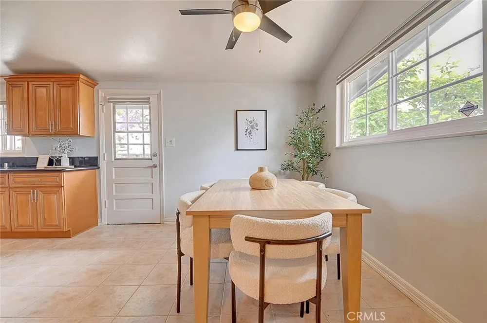 2044 W Spruce Avenue Orange, CA 92868
