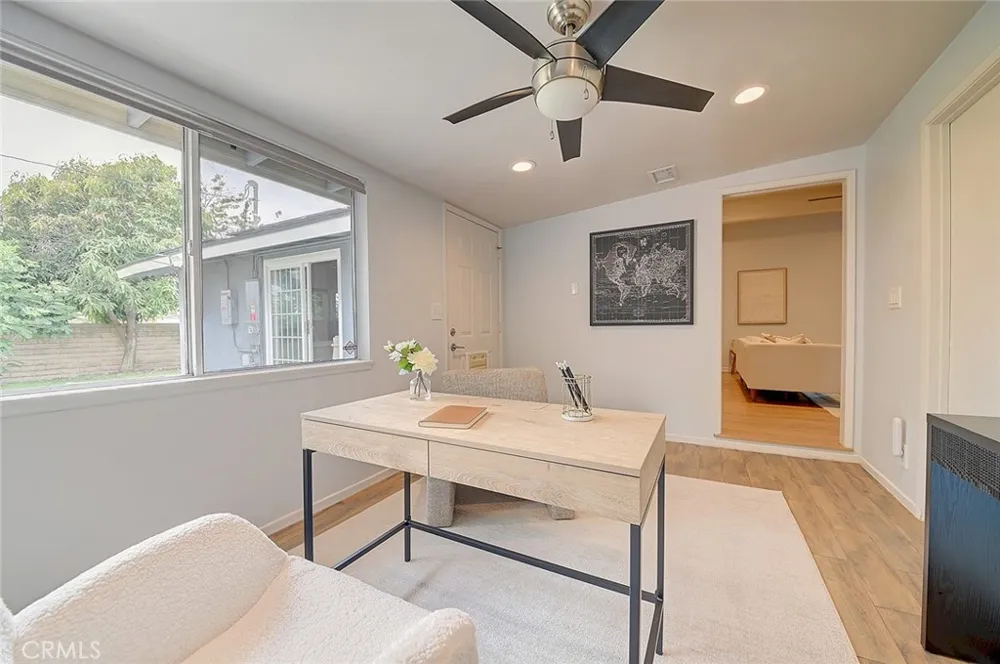 2044 W Spruce Avenue Orange, CA 92868