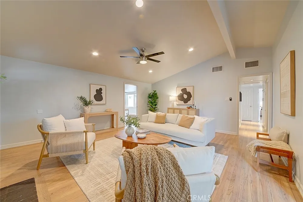 2044 W Spruce Avenue Orange, CA 92868
