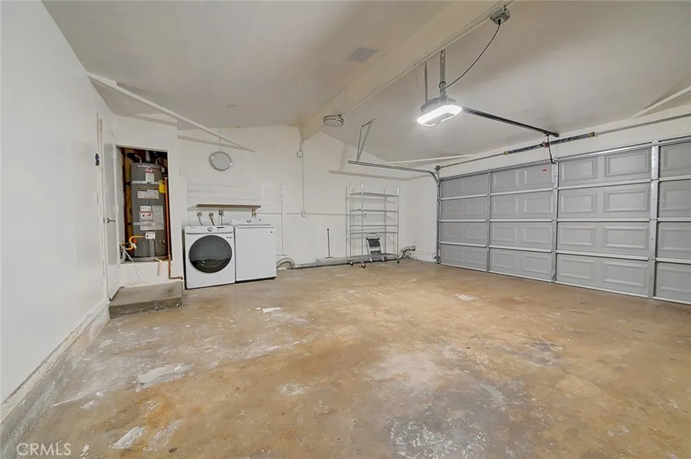 2044 W Spruce Avenue Orange, CA 92868