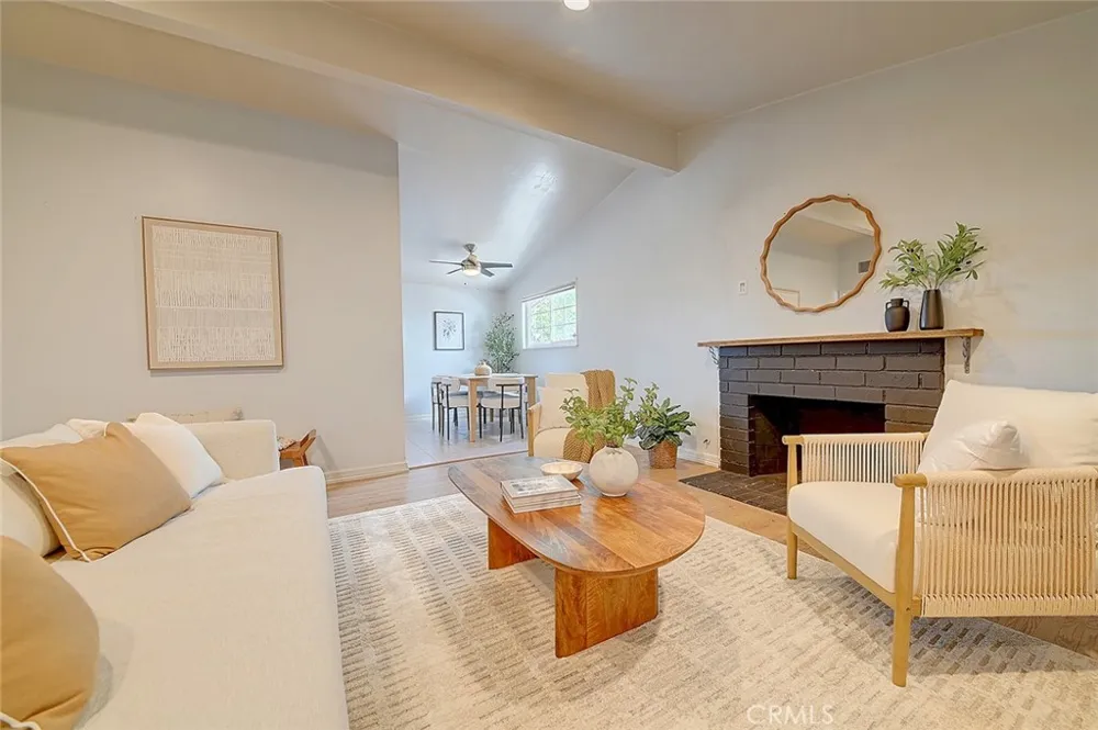 2044 W Spruce Avenue Orange, CA 92868