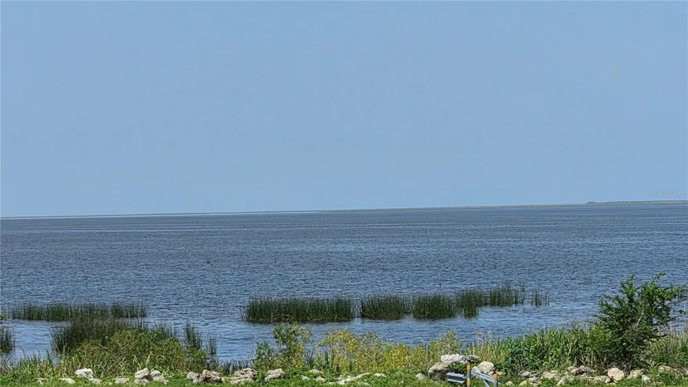 1162 SE 40TH AVENUE Okeechobee, FL 34974