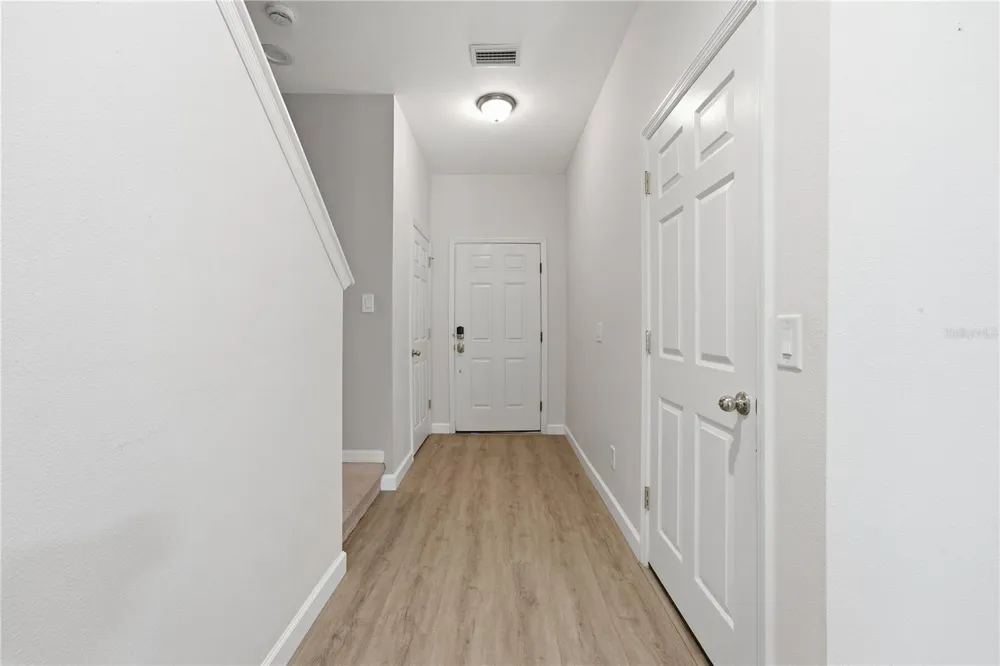 1346 GRANTHAM DRIVE Sarasota, FL 34234