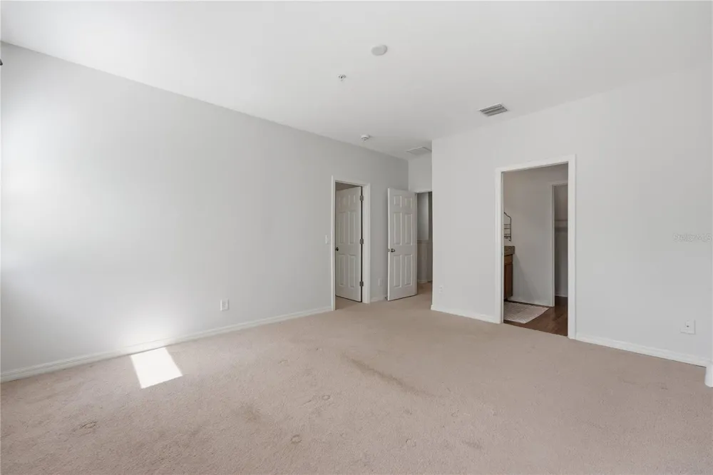 1346 GRANTHAM DRIVE Sarasota, FL 34234