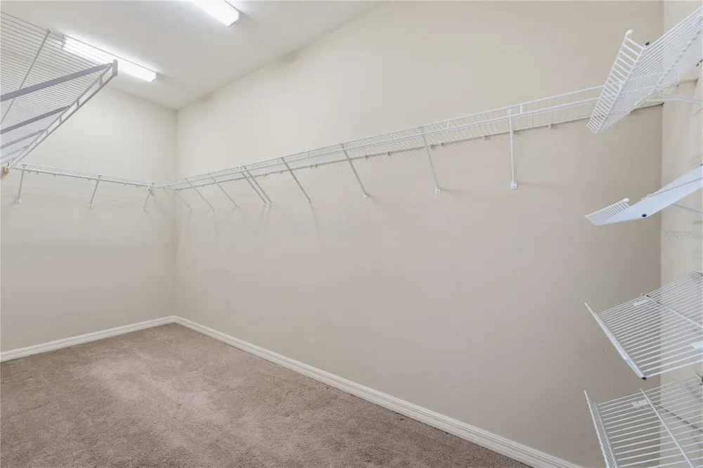 1346 GRANTHAM DRIVE Sarasota, FL 34234