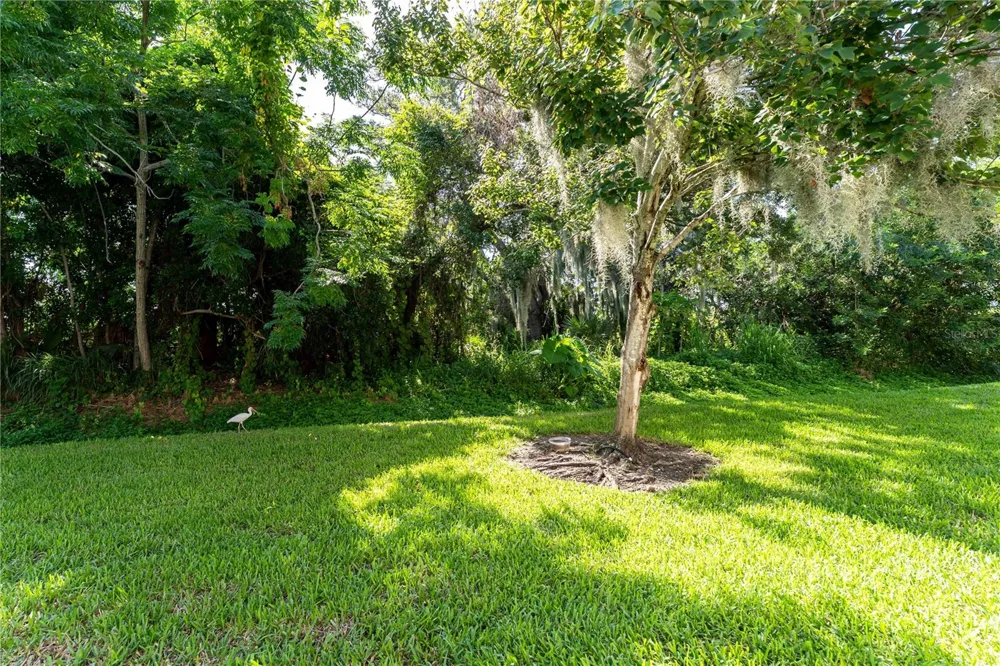 1346 GRANTHAM DRIVE Sarasota, FL 34234