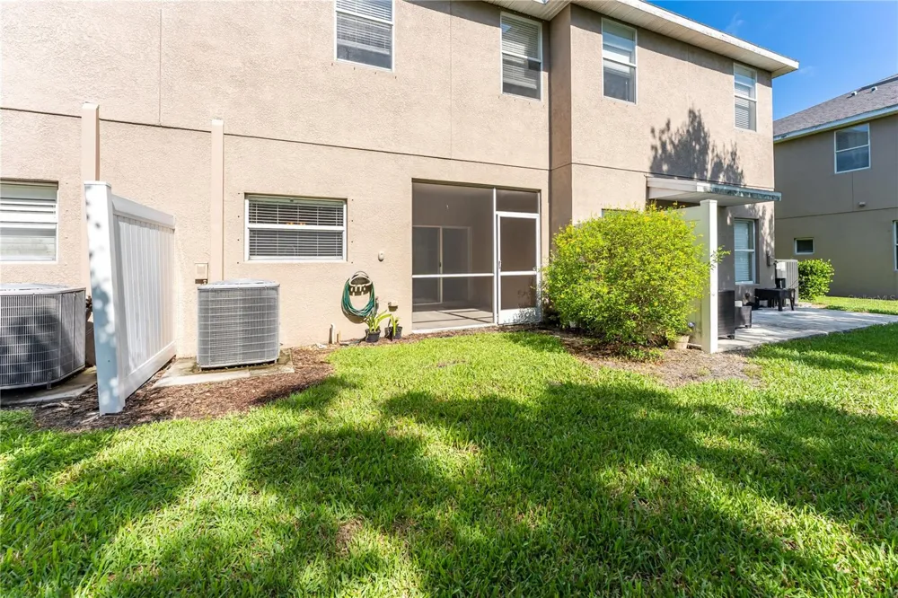1346 GRANTHAM DRIVE Sarasota, FL 34234
