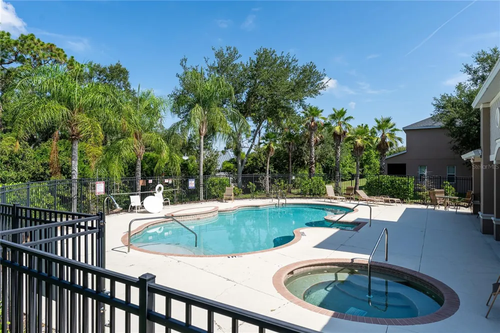 1346 GRANTHAM DRIVE Sarasota, FL 34234