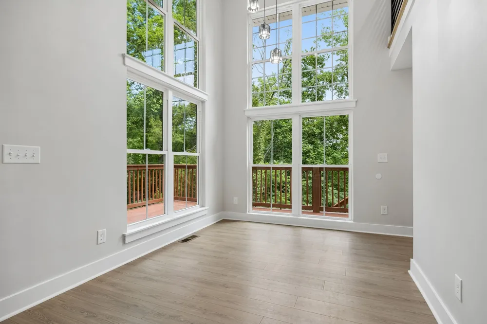 670 Harbor Dr Lancaster, TN 38569