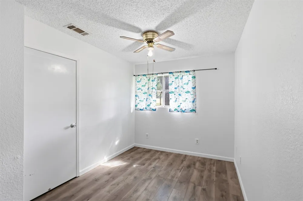112 Spanish Trail Weatherford, TX 76088