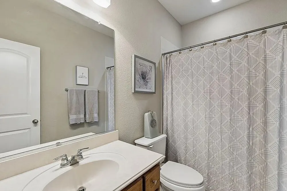 6303 Wildlife Trail Garland, TX 75044