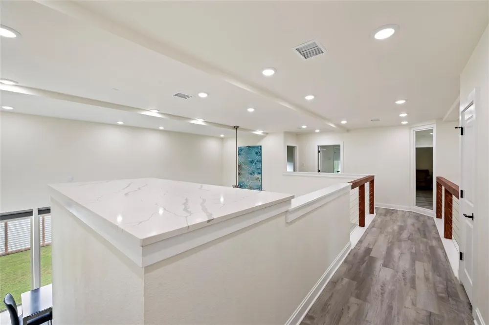 13149 W 6th Street Santa Fe, TX 77510